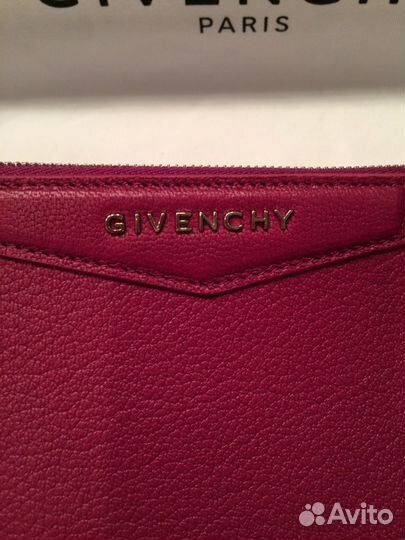 Клатч Givenchy Antigona