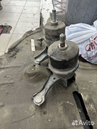 Моторные подушки