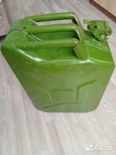 Канистра стальная 20 литров