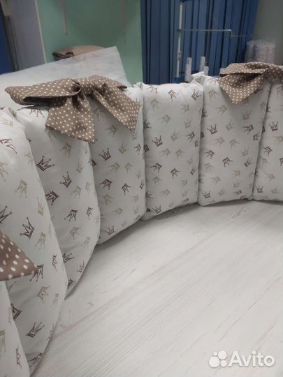 Бортики в детскую кроватку новые