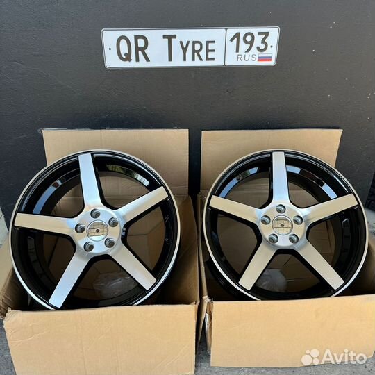 Vossen 7.5x17/5x100 ET35 D73.1 (51091775) CV3 blac