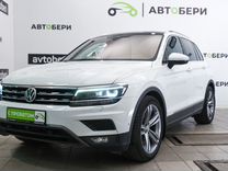 Volkswagen Tiguan 2.0 AMT, 2019, 112 000 км, с пробегом, цена 2 559 000 руб.
