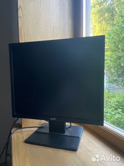 Монитор Acer V196L Bb