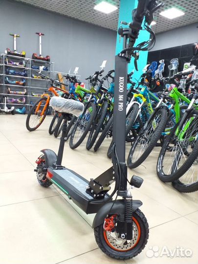 Электросамокат Kugoo M4 PRO
