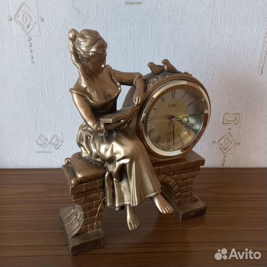 Часы каминные/настольные, художественные