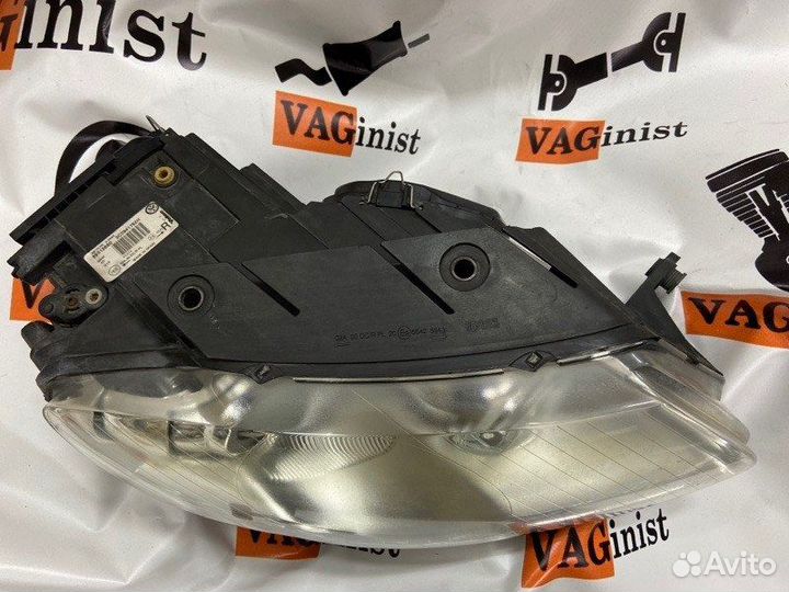 Фара ксеноновая передняя правая Vw Passat B6 3.2