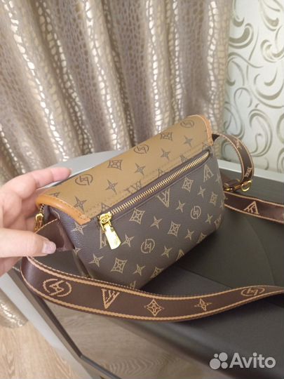 Louis vuitton клатч