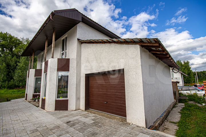 Дом 151 м² на участке 4,2 сот.