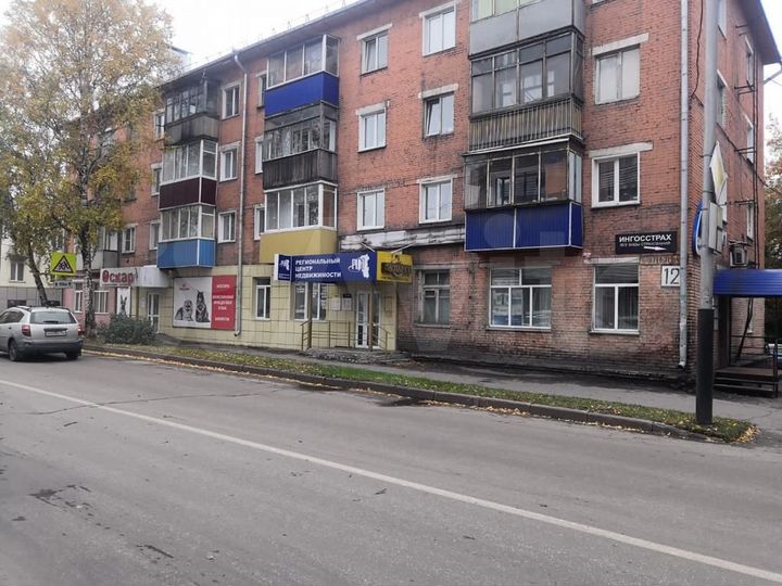 Помещение на первой линии, 90 м²