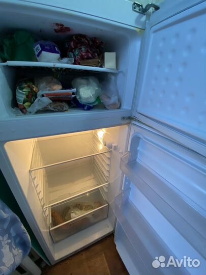 Б/у Холодильник Vestel TDD162VW