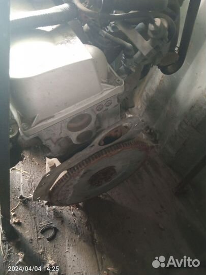 Двигатель rb20e