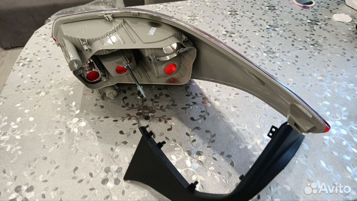 Фонарь задний левый Citroen c-elysee