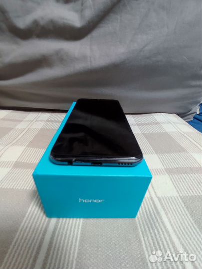 HONOR 10 Lite, 3/32 ГБ