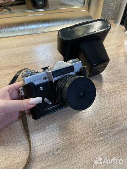 Плёночный фотоаппарат Zenit