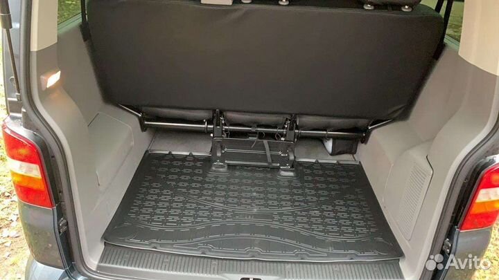 Коврик в багажник Volkswagen T5 Caravelle (новый)