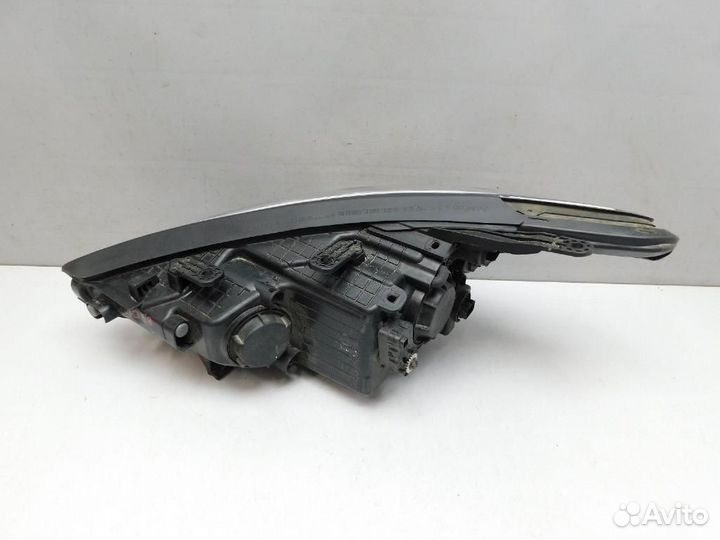 Фара правая Hyundai Grand Santa Fe/Santa Fe