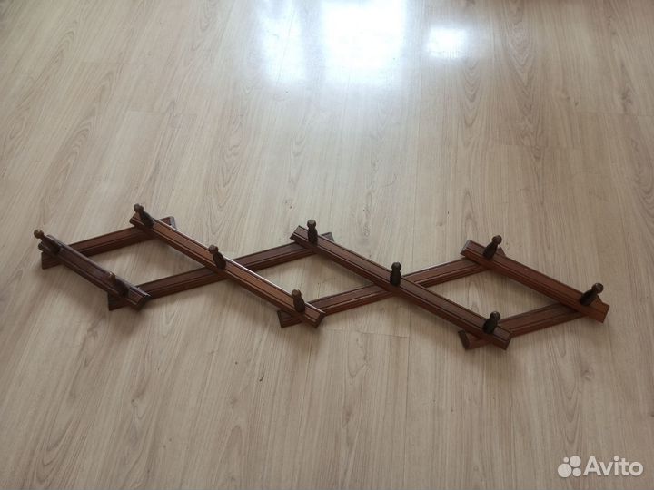 Вешалка настенная деревянная СССР