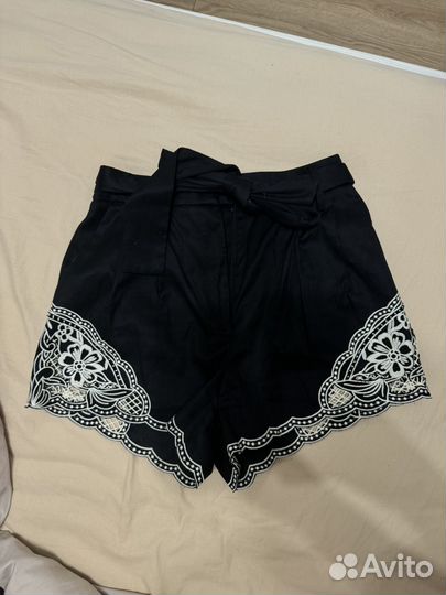 Шорты twinset черные с белой отделкой