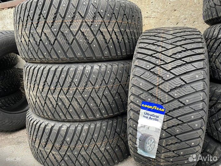 Goodyear UltraGrip Arctic 2 275/45 R21 110T