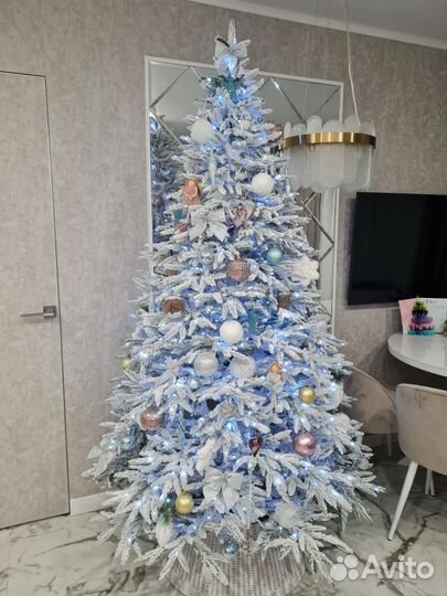 Ёлка искусственная