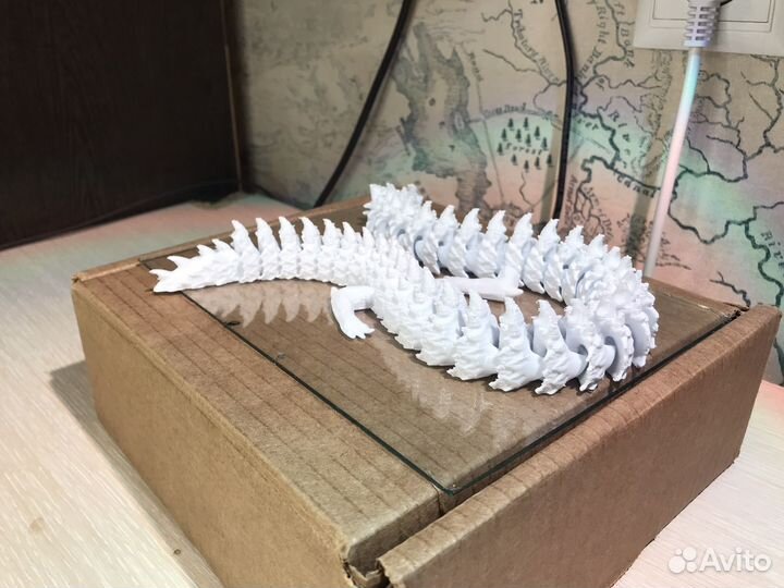 Дракон белый