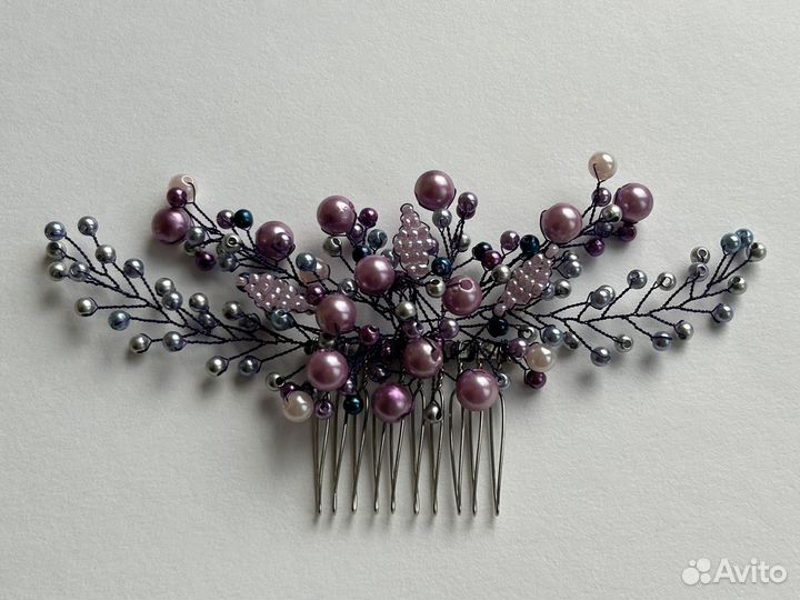 Украшение для волос из бисера