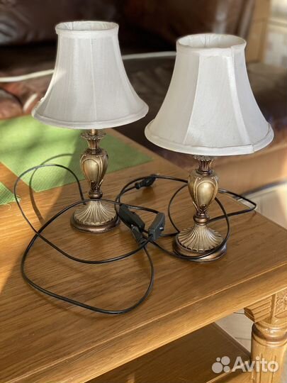 Лампа настольная