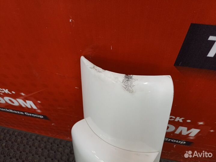 Дефлектор кабины правый