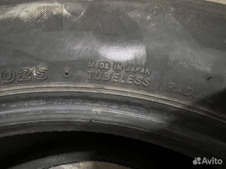 Bridgestone Blizzak DM-V2 225/65 R17 102S