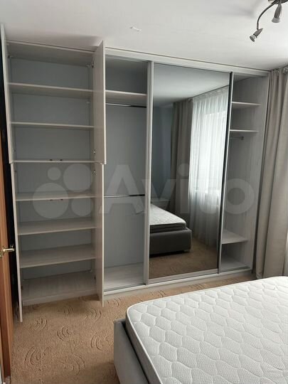 2-к. квартира, 55 м², 5/5 эт.