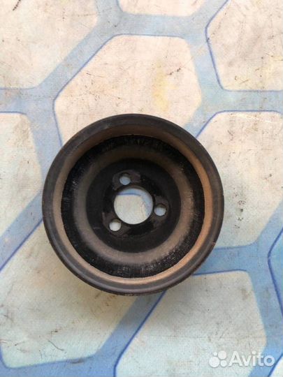 Шкив помпы 03D121028B