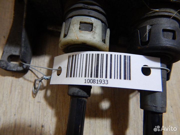 Кулиса в сборе с тросами Vw Passat B6