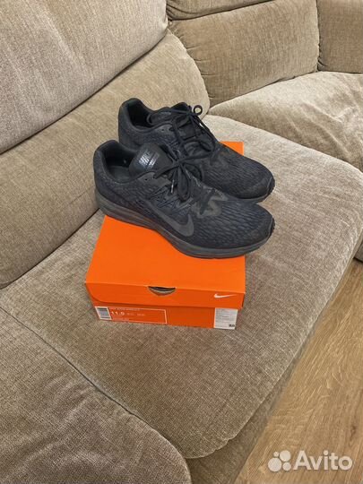 Кроссовки мужские nike