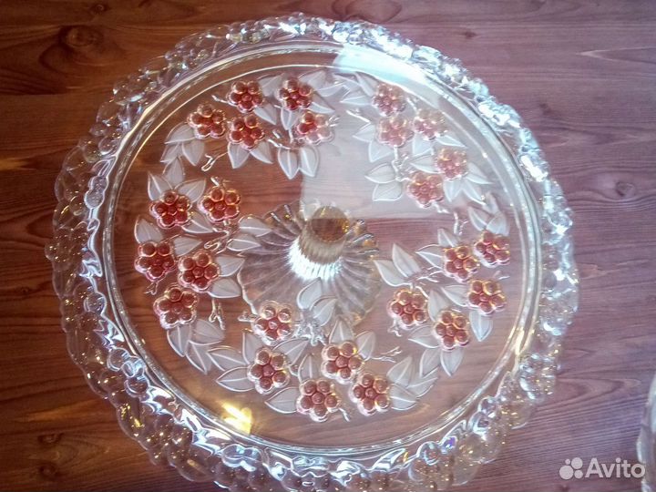 Ваза, тортница, салатник