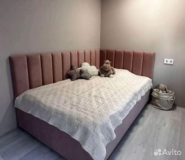 Детская подростковая кровать мягкая