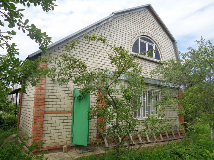 Дача 63,4 м² на участке 8 сот.