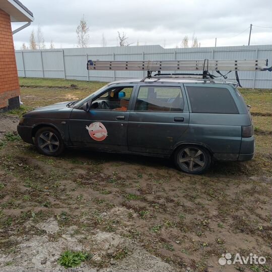 Продам машину по запчастям