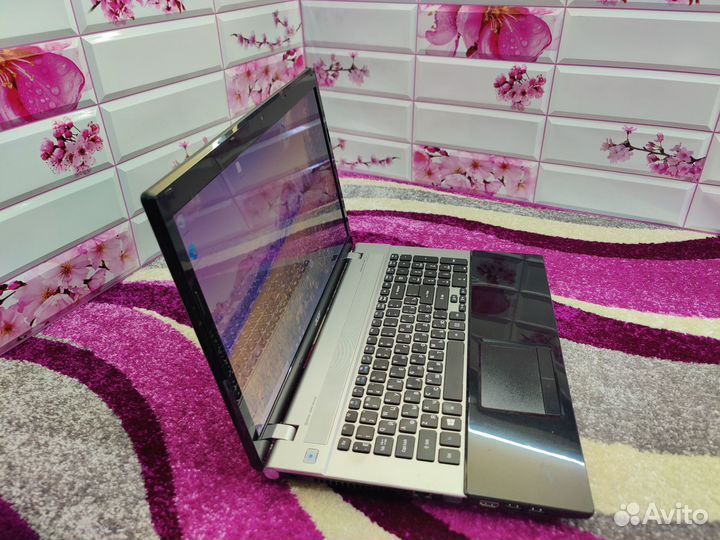 Ноутбук acer Intel Core i5/Nvidia GeForce GT 630M