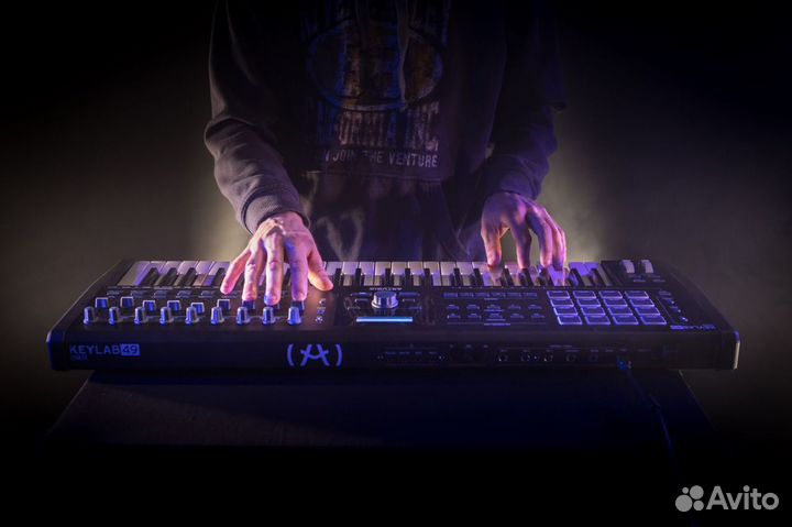 Midi клавиатура Arturia KeyLab mkII 49 Black
