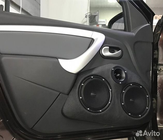 Подиумы Renault Logan 2-16-рупор