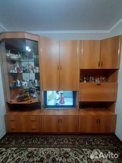 Стенка горка в гостиную