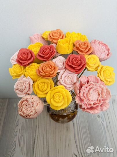 Подарок из шоколада сердце,цветы,наборы