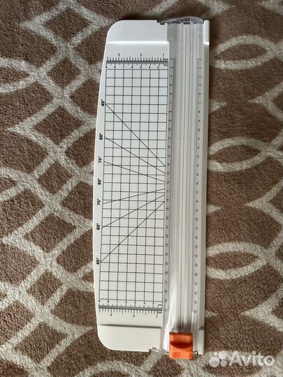 Резак для бумаги a4