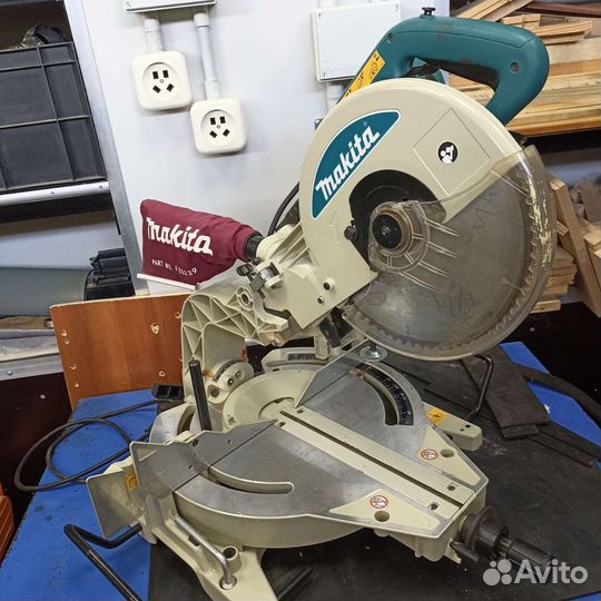 Торцовочная пила makita LS1214