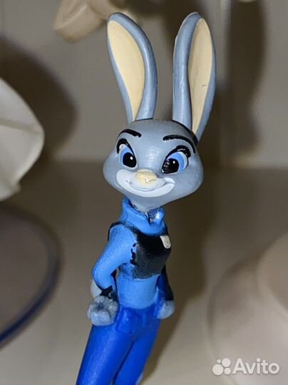 Фигурка Джуди Хопс из Свитбокс Зверополис