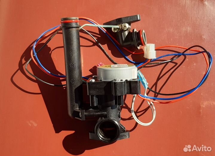 Клапан трехходовой KDC-3WAY-02 котла Navien Ace