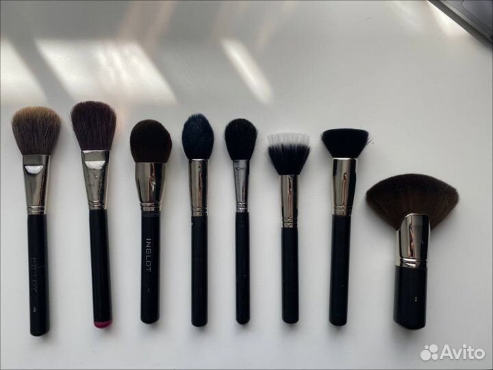 Б/у кисти для макияжа профессиональные