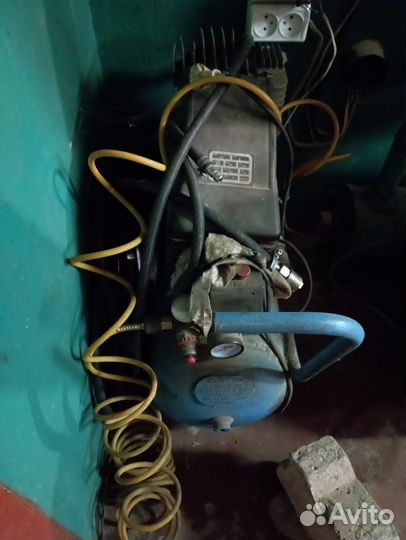 Воздушный компрессор