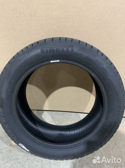 Pirelli Ice Zero FR 225/55 R18