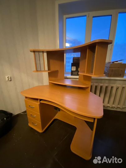 Компьютерный стол бу